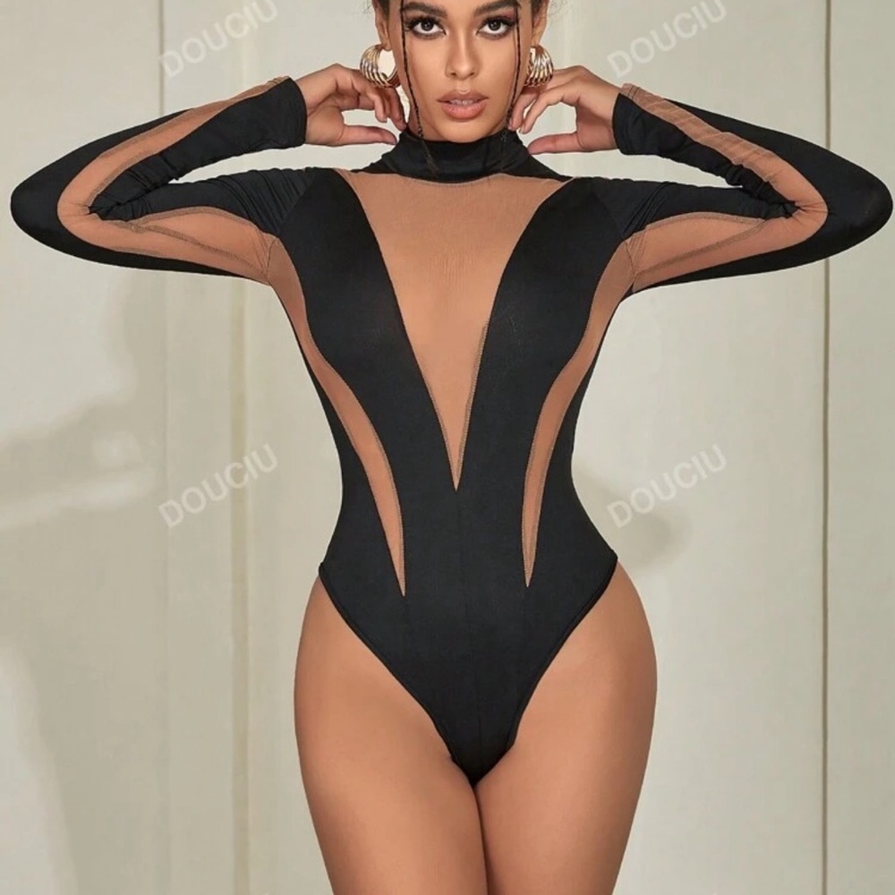 BNWOT SHEIN Women’s Contrast Mesh Mock Neck Bodysuit